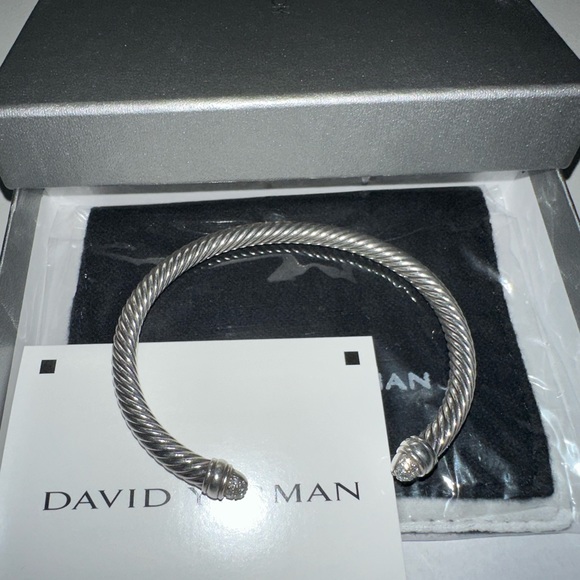 David Yurman Cable Classics Bracelet with Diamonds - Picture 2 of 2